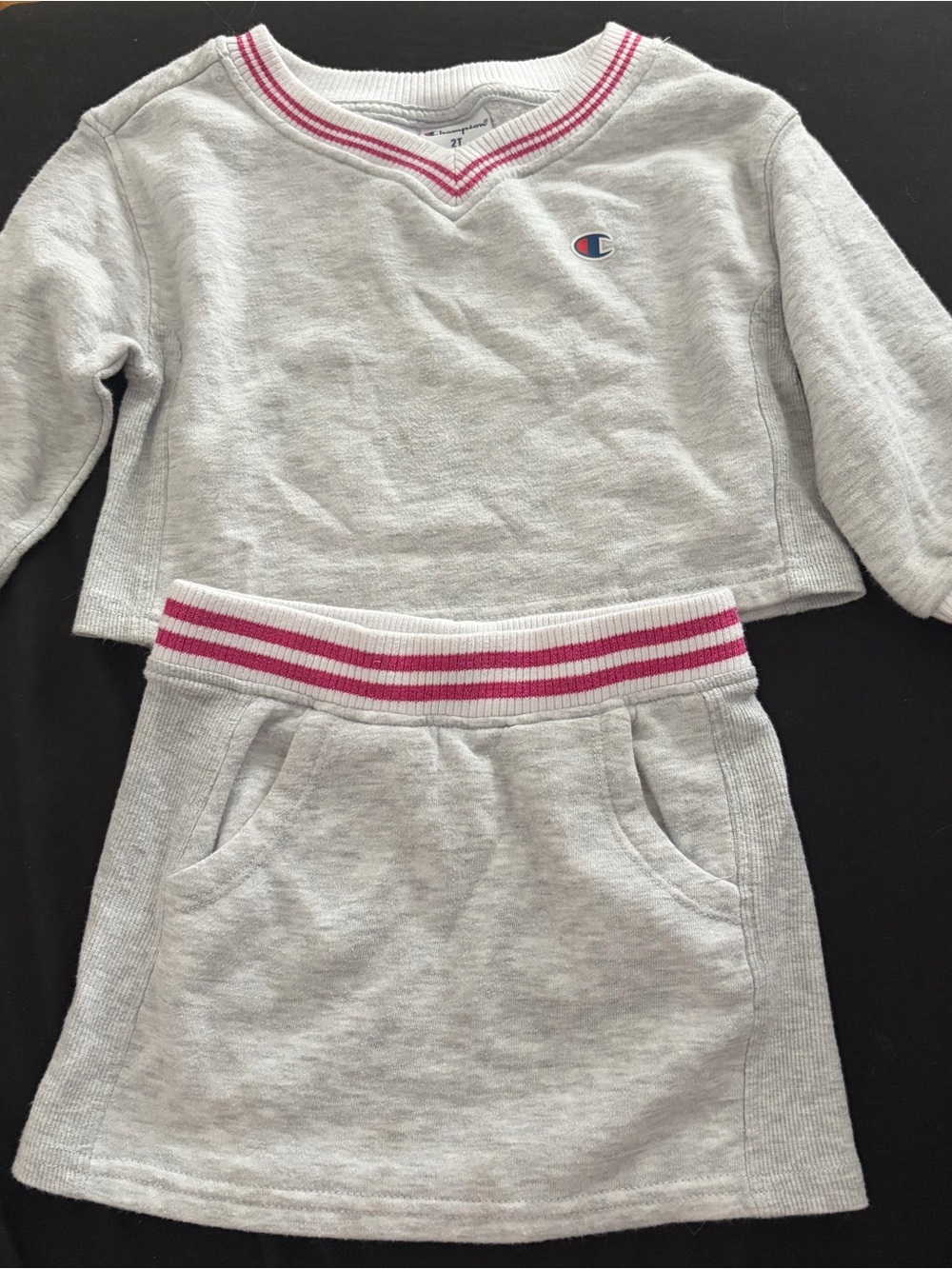 2T Champion Light Gray Two-Piece Sweat Set with Pink Trim